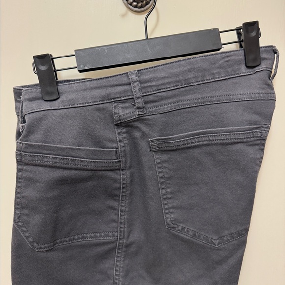 Kuhl Kontour 4” Pavement Gray Women's Hiking Shorts Size 10 - Picture 10 of 16